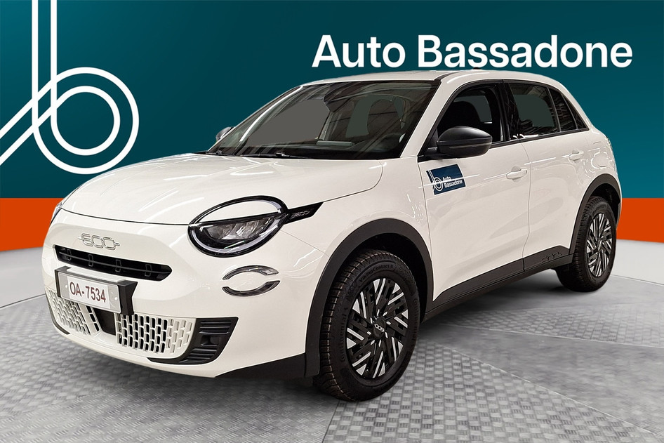 Fiat 600, 1.2, 107 kW, hibridas (benzinas/elektra), automatinė, priekiniai varomieji ratai