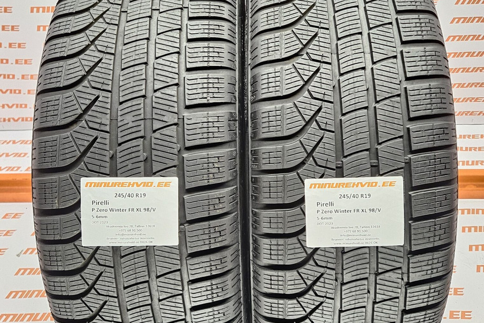 Подержанный нешипованная шина 245/40R19 Pirelli P Zero Winter FR XL 98/V