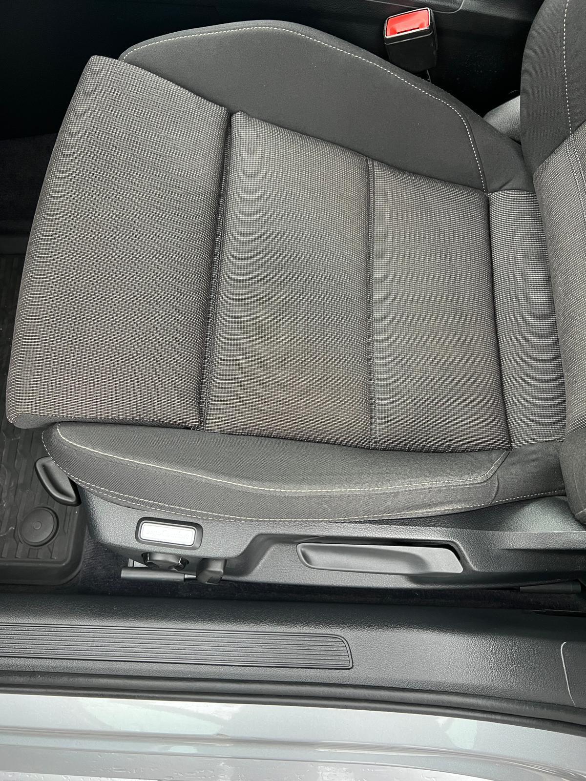 Volkswagen Passat 2018, kuva 6/9