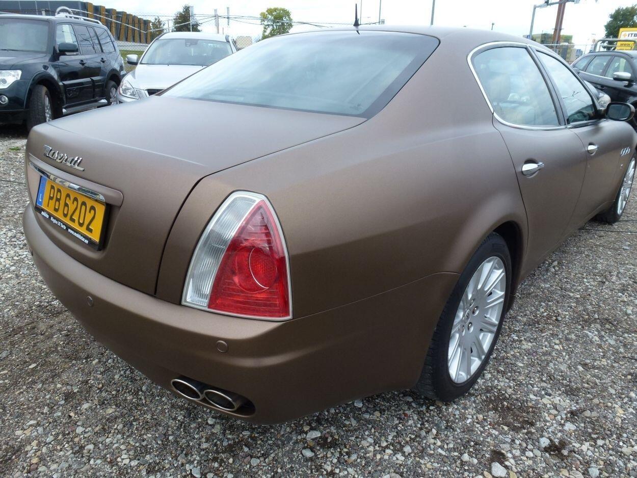 Maserati Quattroporte 2004, photo 3/6