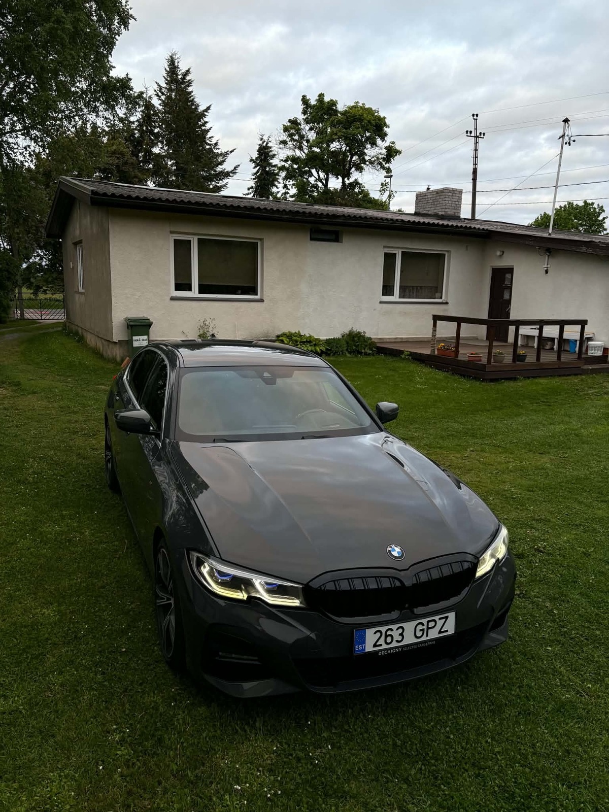 BMW 330