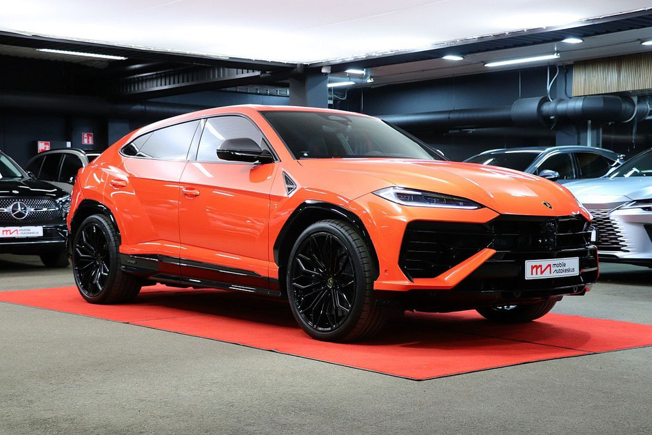 Lamborghini Urus, 2026, 4.0, 588 kW, pistikhübriid (bensiin/elekter), automaat, nelikvedu