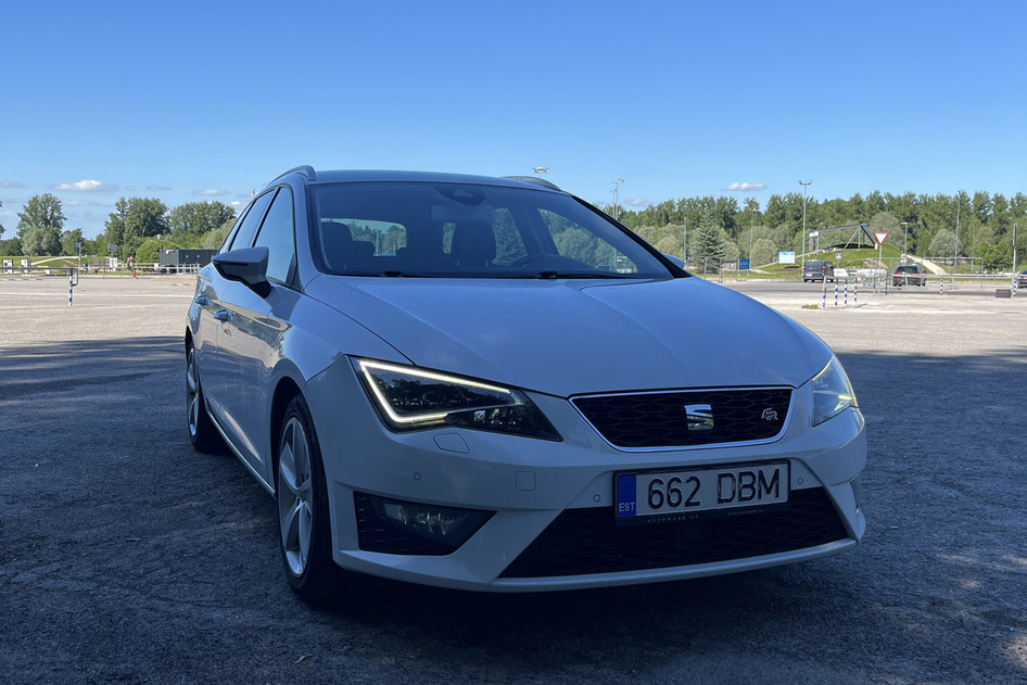 SEAT Leon, 2015, 2.0, 110 kW, diesel, automatic, front-wheel drive