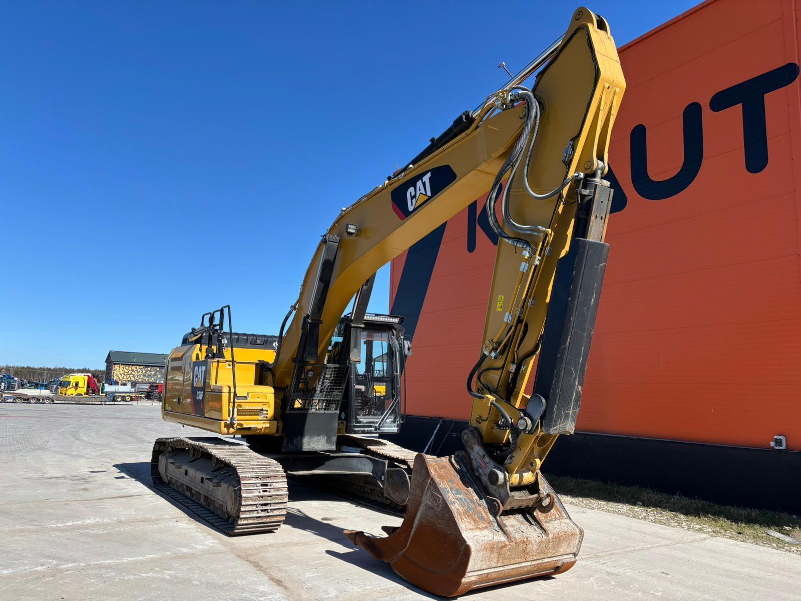 Caterpillar 330 FL, kuva 4/26