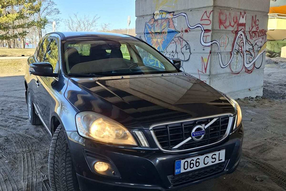 Volvo XC60, 2010, 2.4, 129 kW, diesel, automatic, front-wheel drive
