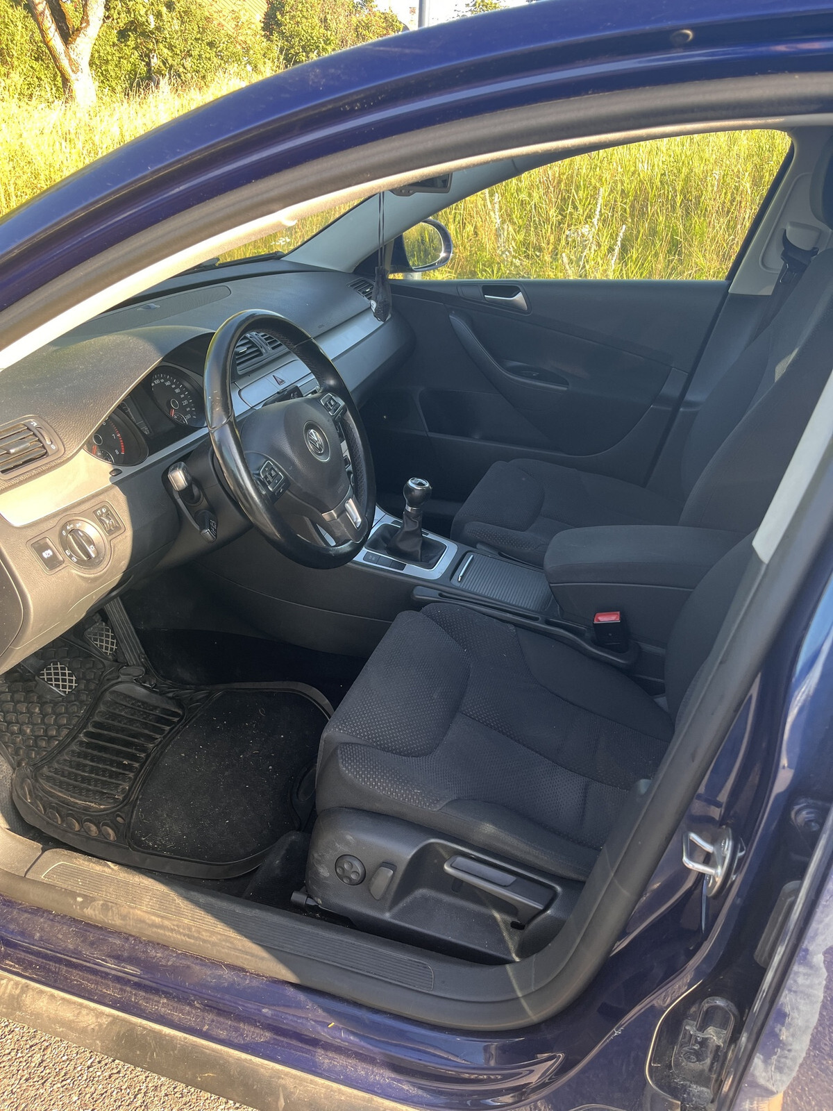 Volkswagen Passat 2009, photo 5/7