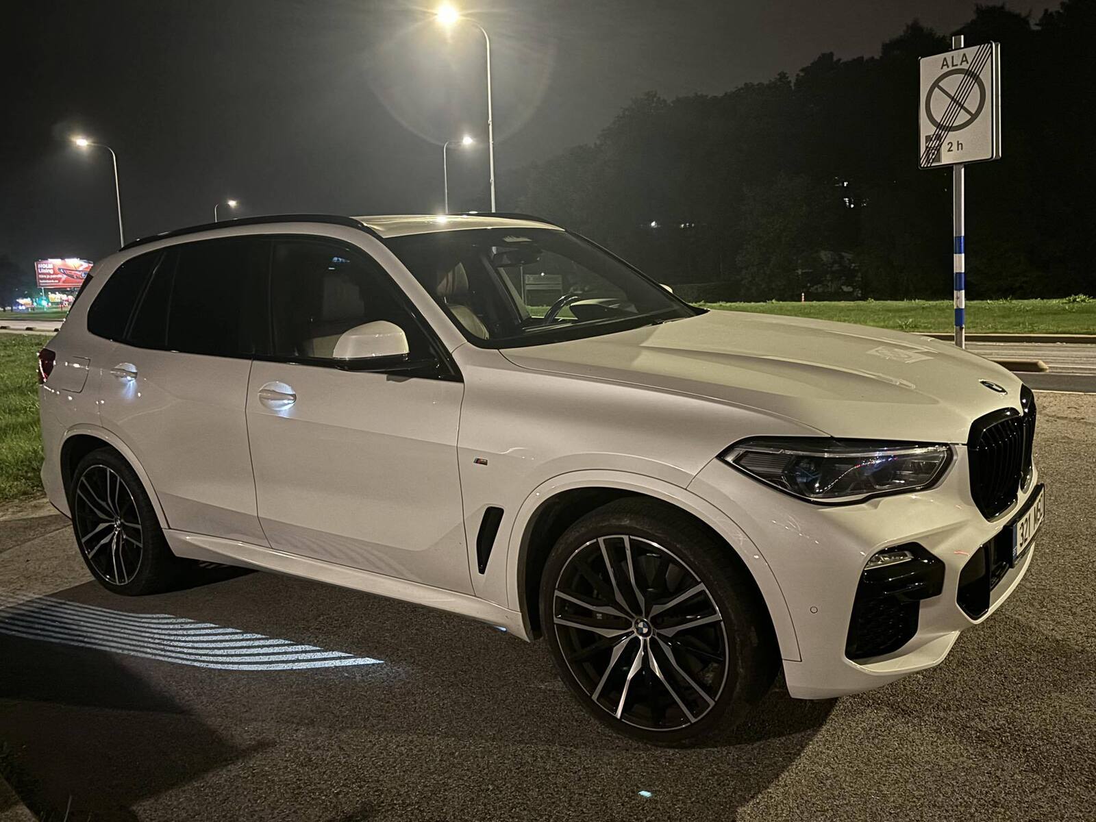 BMW X5 xDrive30d M-Pakett 3.0 195kW