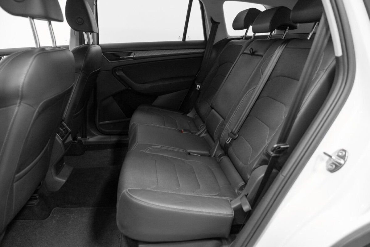 Škoda Kodiaq 2023, photo 6/10