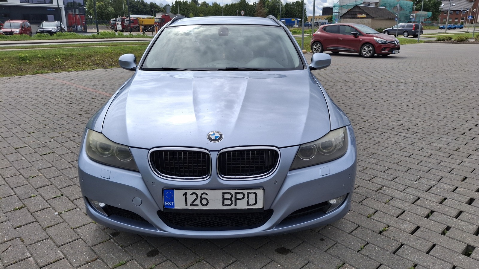 BMW 320 2011, kuva 4/10