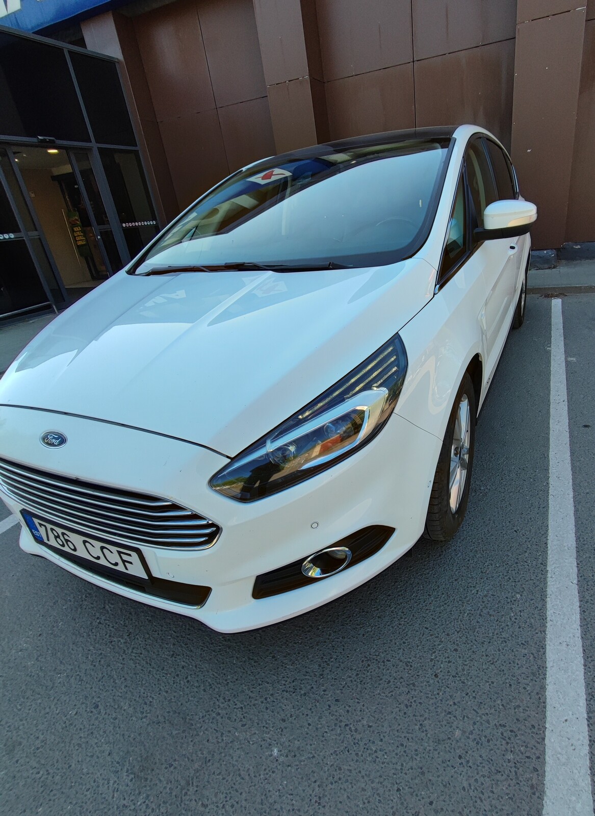 Ford S-Max 2016, photo 5/10