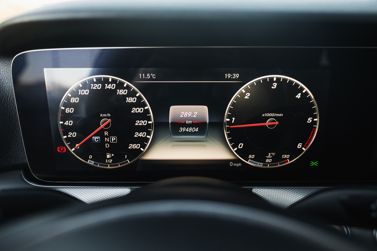 Mercedes-Benz E 200 2018, photo 4/8