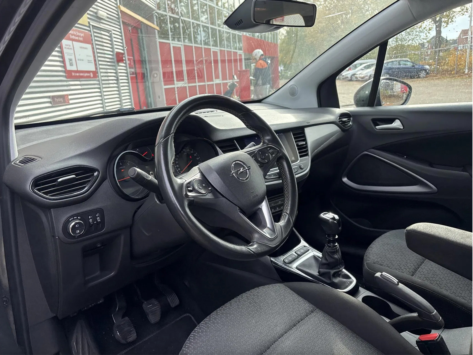 Opel Crossland X 2018, photo 3/6