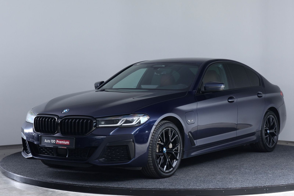 BMW 530, 2022, 2.0, 215 kW, pistikhübriid (bensiin/elekter), automaat, nelikvedu