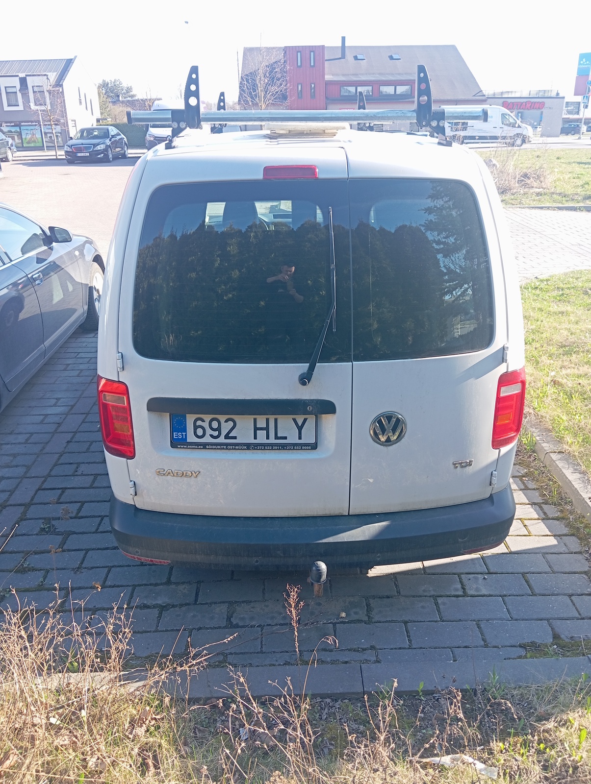 Volkswagen Caddy 2017, kuva 3/6
