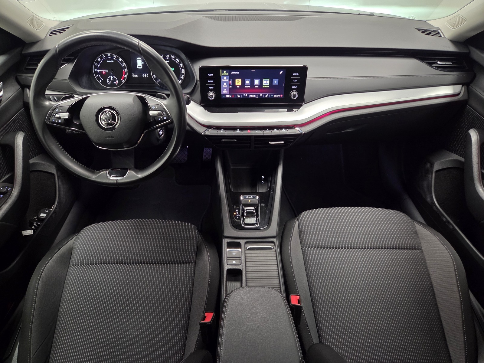 Škoda Octavia 2022, photo 7/22