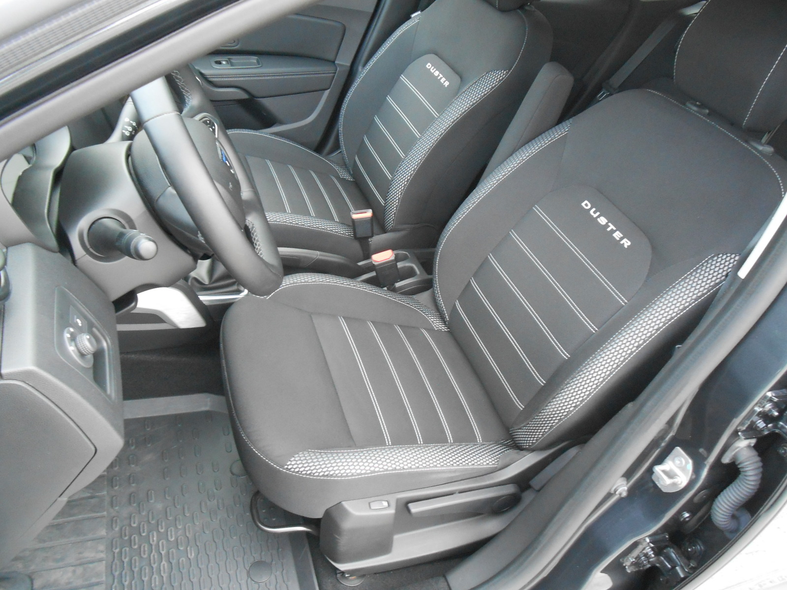 Dacia Duster 2021, photo 7/20