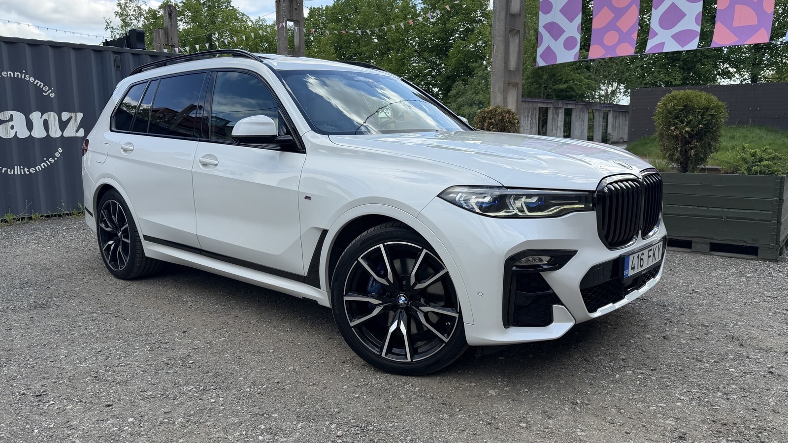 BMW X7 2021, kuva 8/8