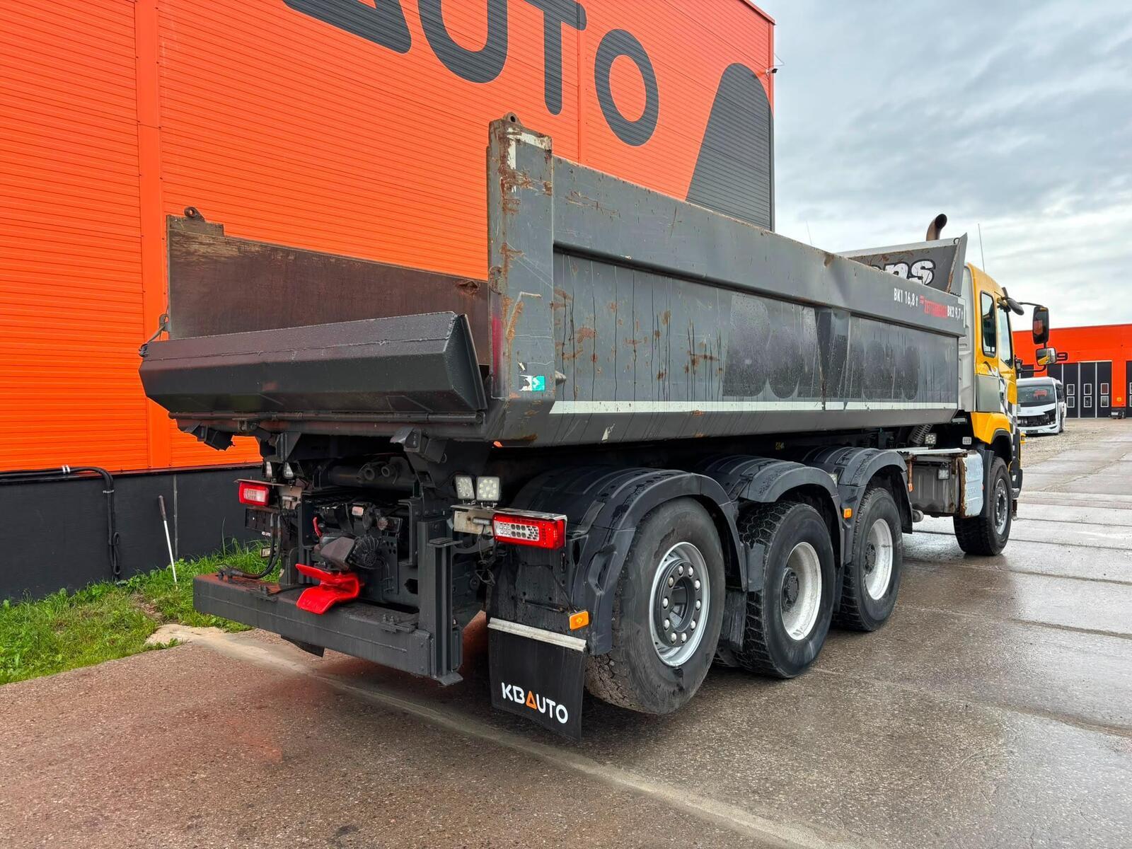 Volvo FMX 540 8x4*4 2015, kuva 6/26