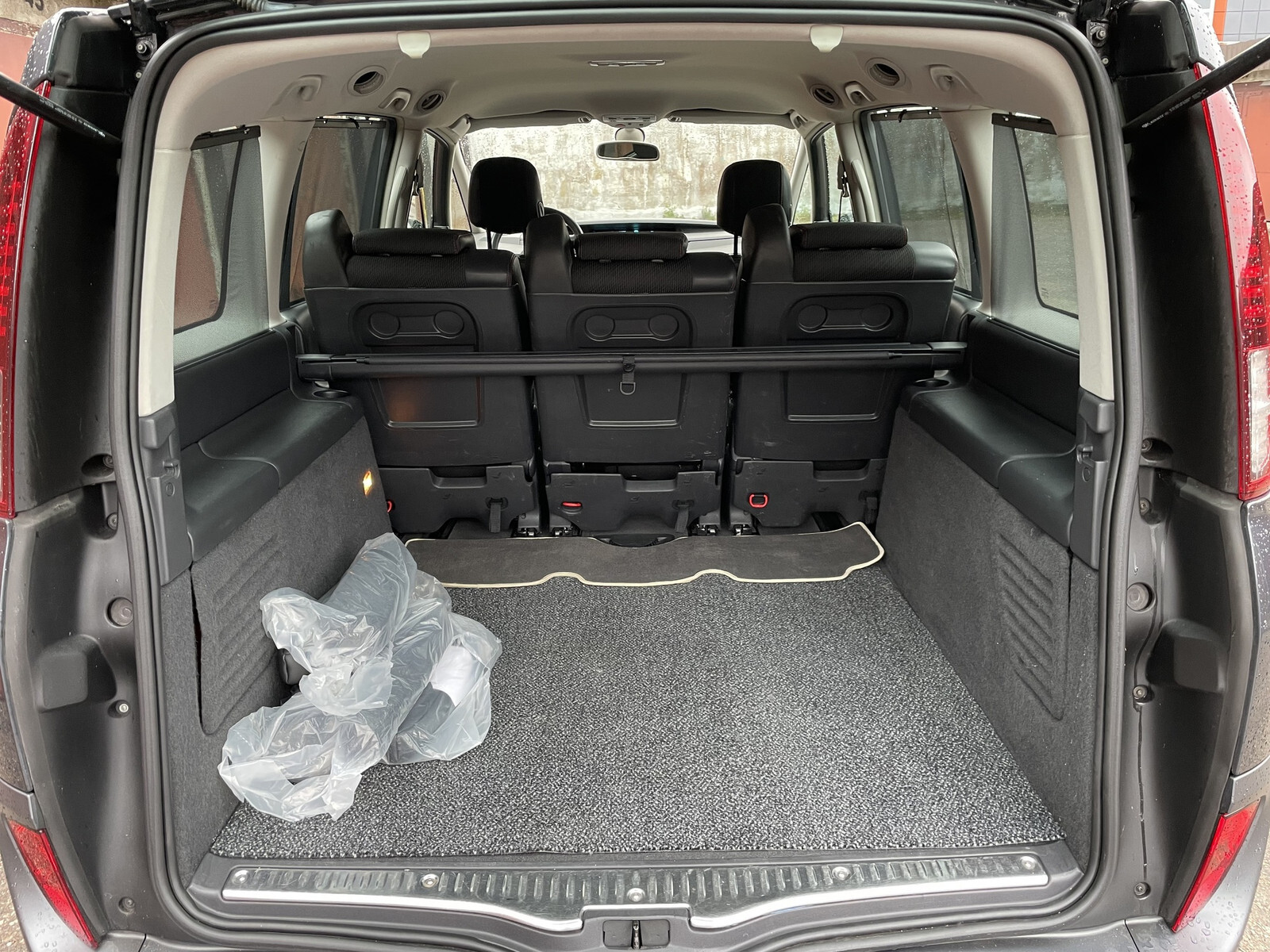 Renault Grand Espace 2010, photo 7/31