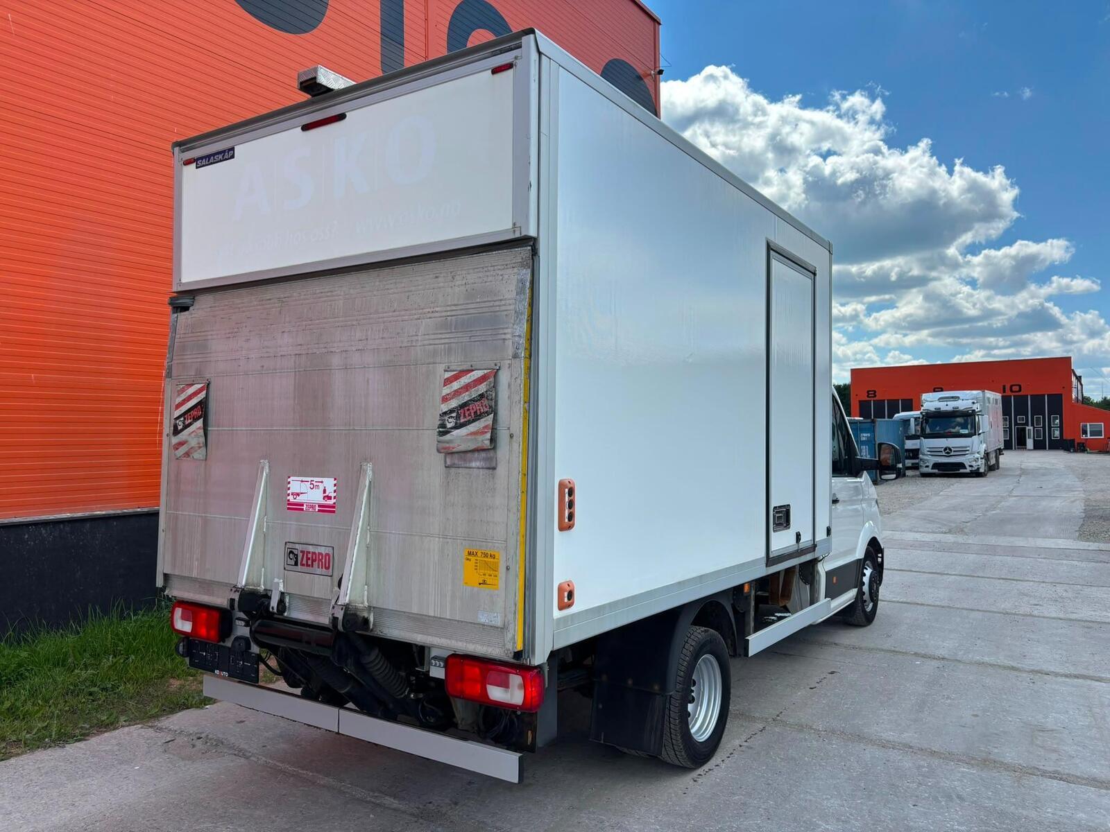 Volkswagen Crafter 2019, photo 6/26