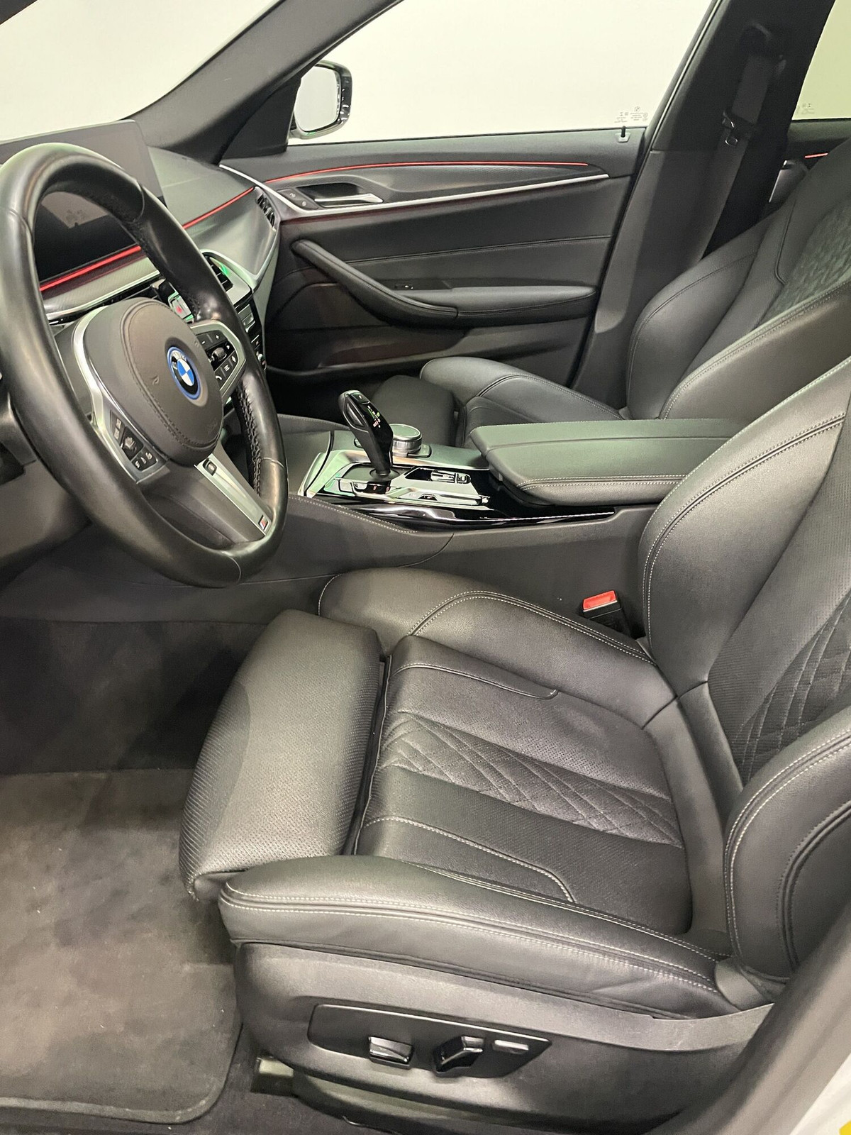 BMW 530 2022, photo 6/21