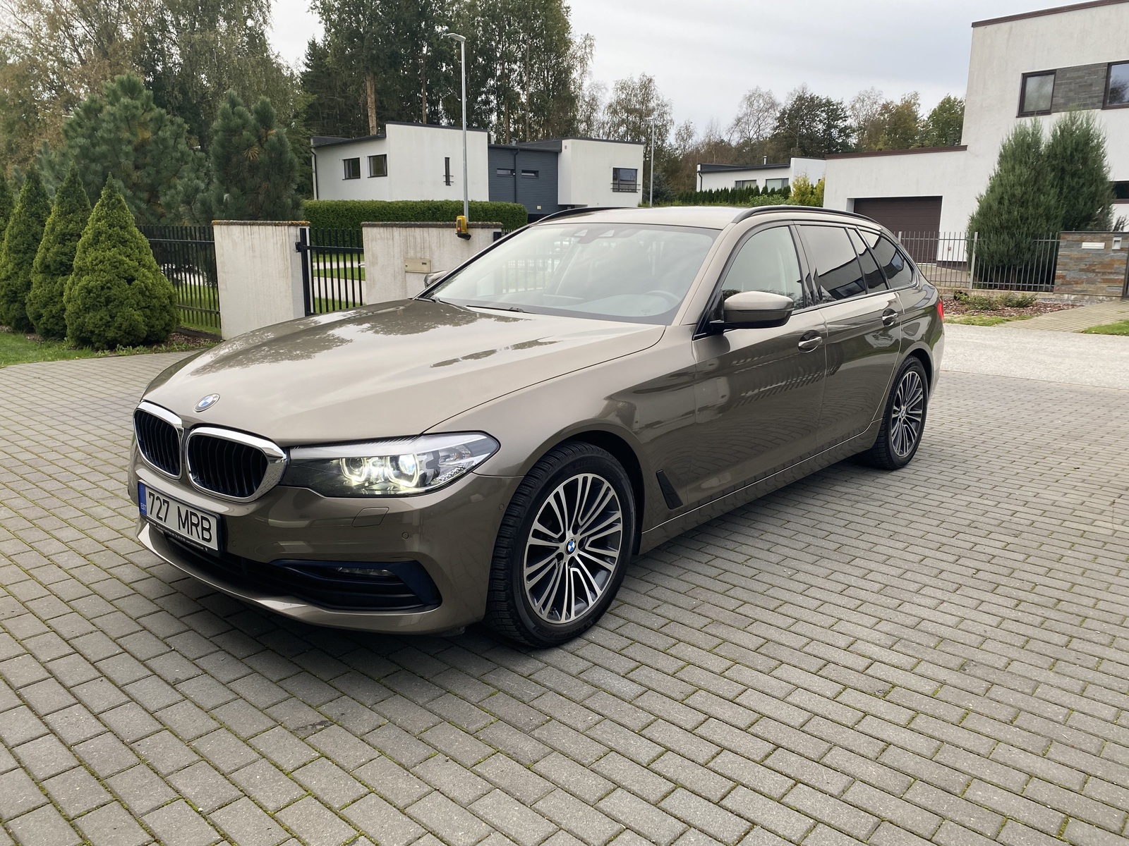 BMW 520