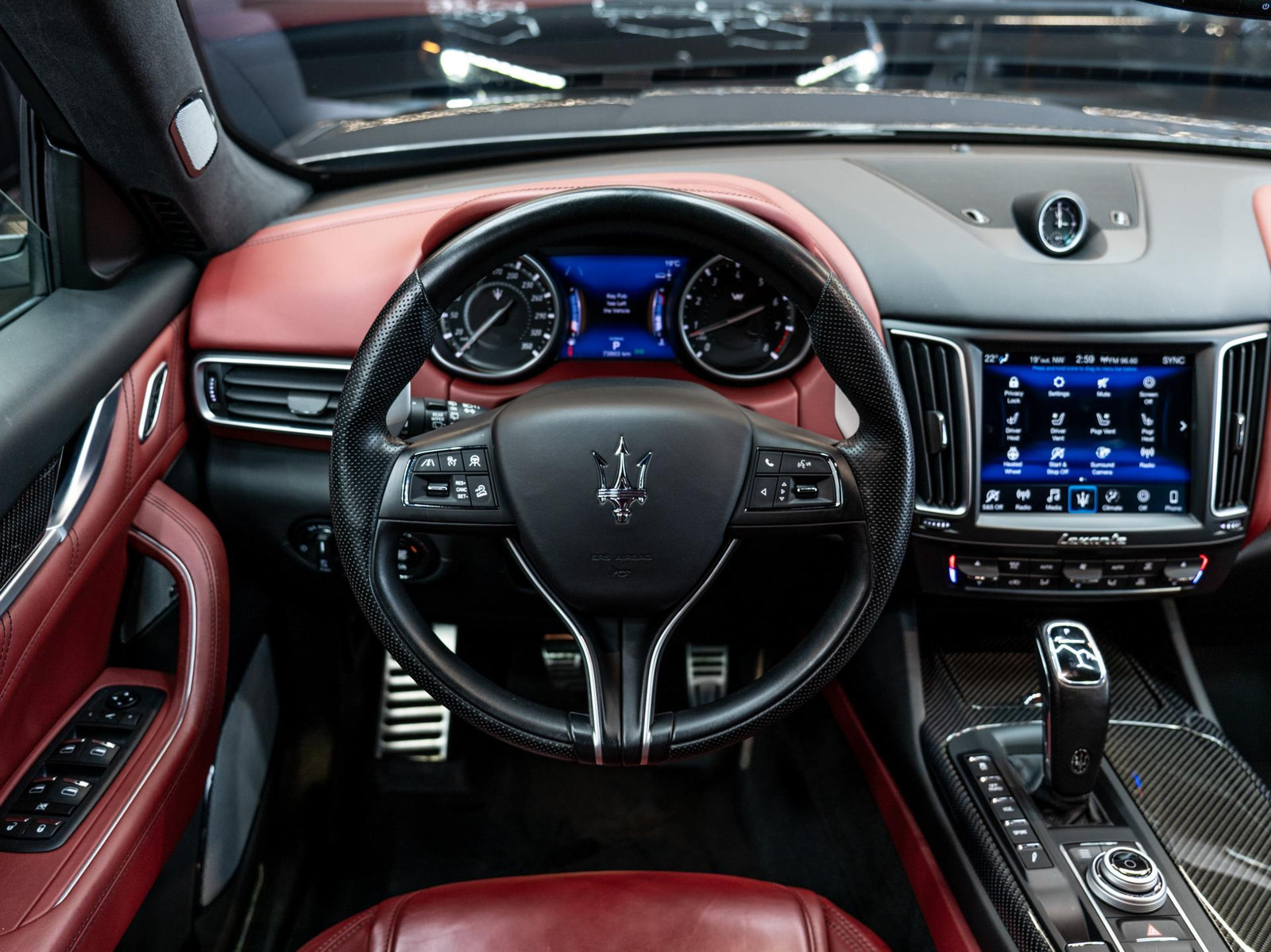 Maserati Levante GTS 2020, photo 7/16