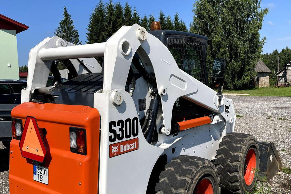Bobcat S300, 60 kW