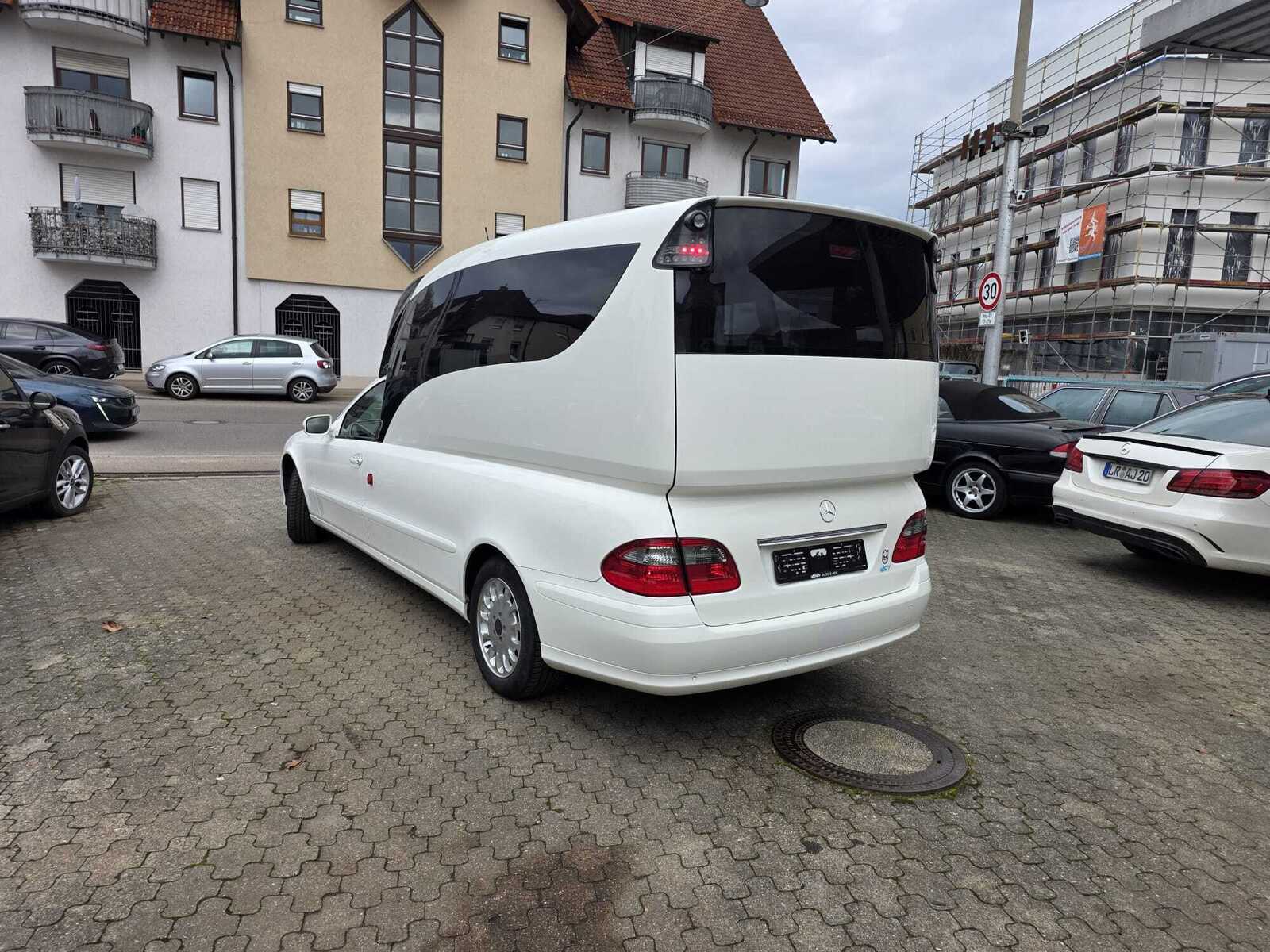 Mercedes-Benz E 280 2009, photo 2/13