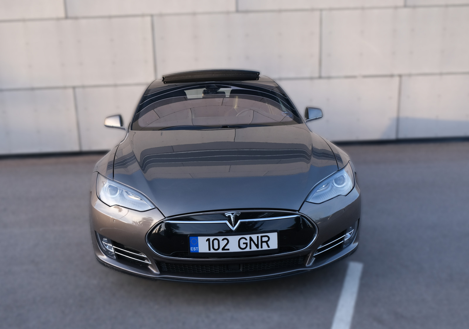 Tesla Model S 85 D 158kW 2015, kuva 3/20