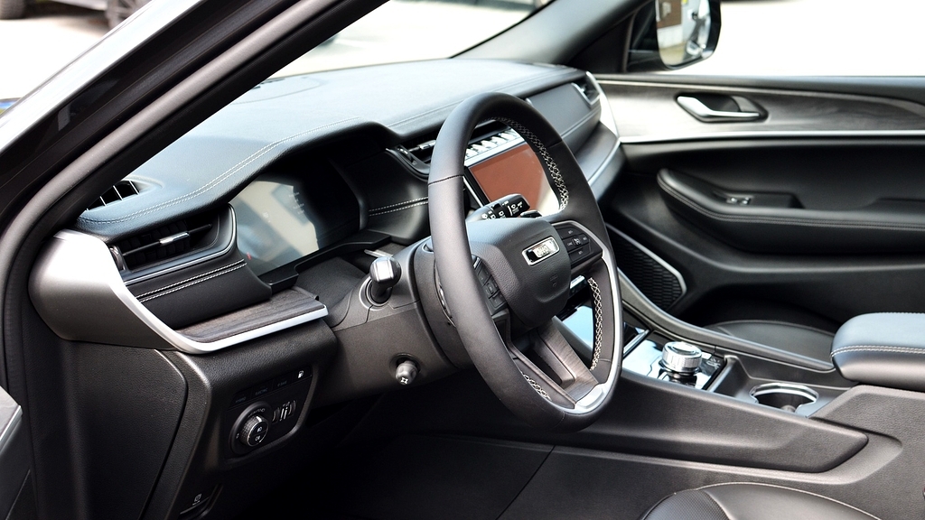 Jeep Grand Cherokee 2026, photo 5/10