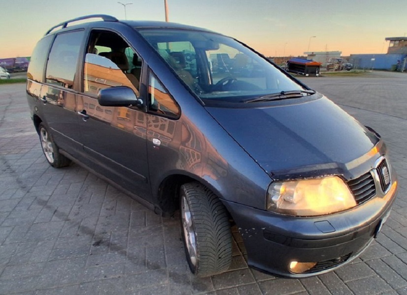SEAT Alhambra 2008, photo 2/10