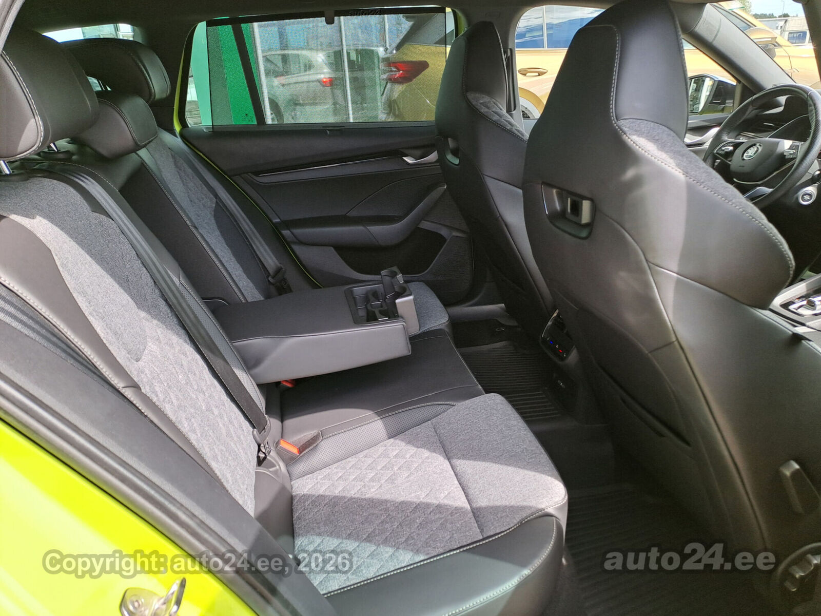 Škoda Octavia 2024, photo 6/8