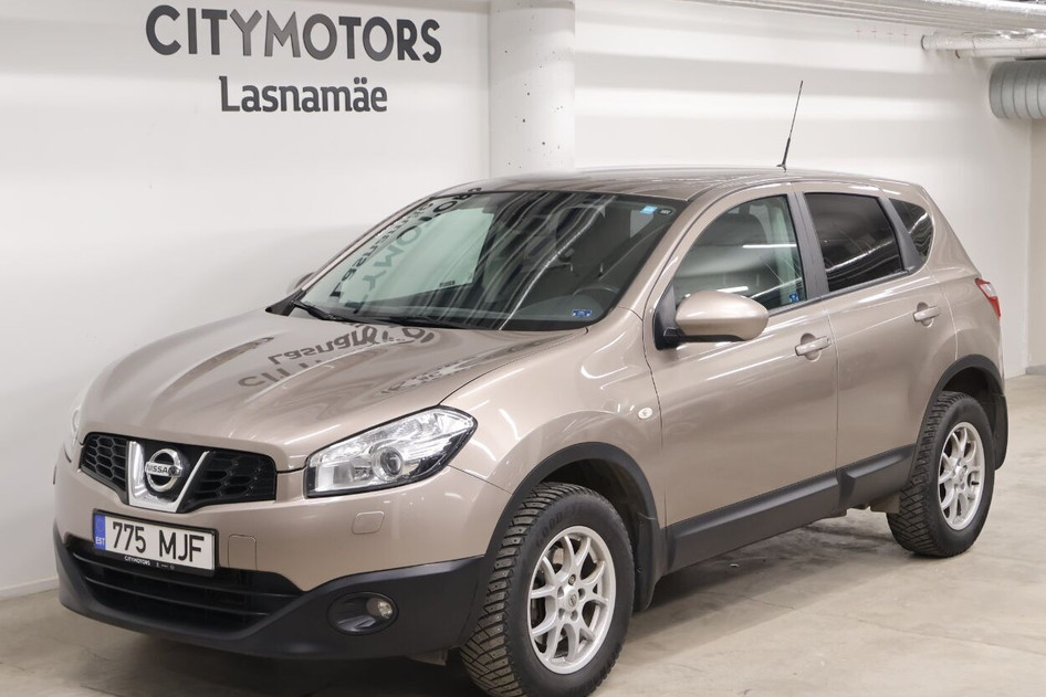 Nissan Qashqai, 2013, 1.6, 86 kW, petrol, automatic, front-wheel drive