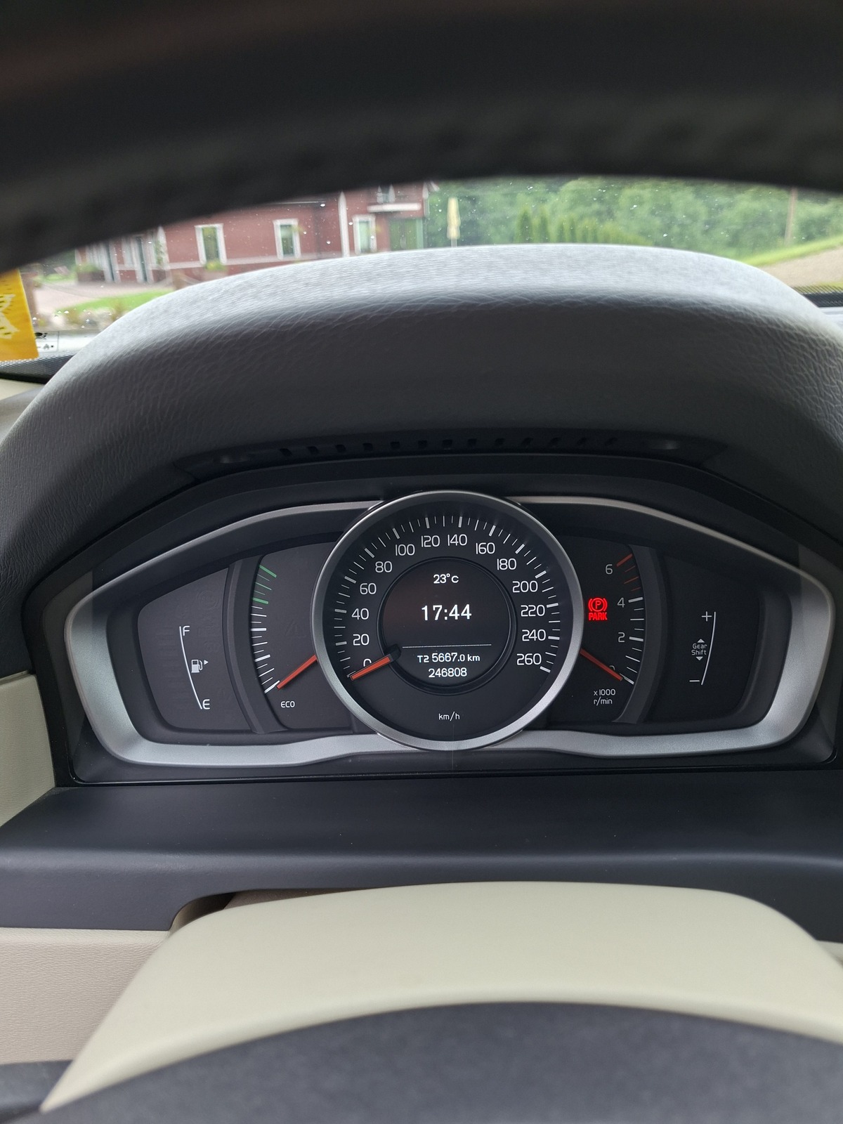Volvo V70 2015, photo 3/18