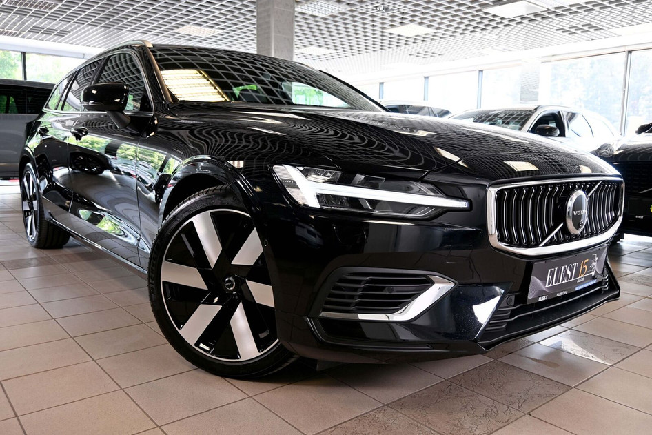 Volvo V60, 2025, 2.0, 293 kW, pistikhübriid (bensiin/elekter), automaat, nelikvedu