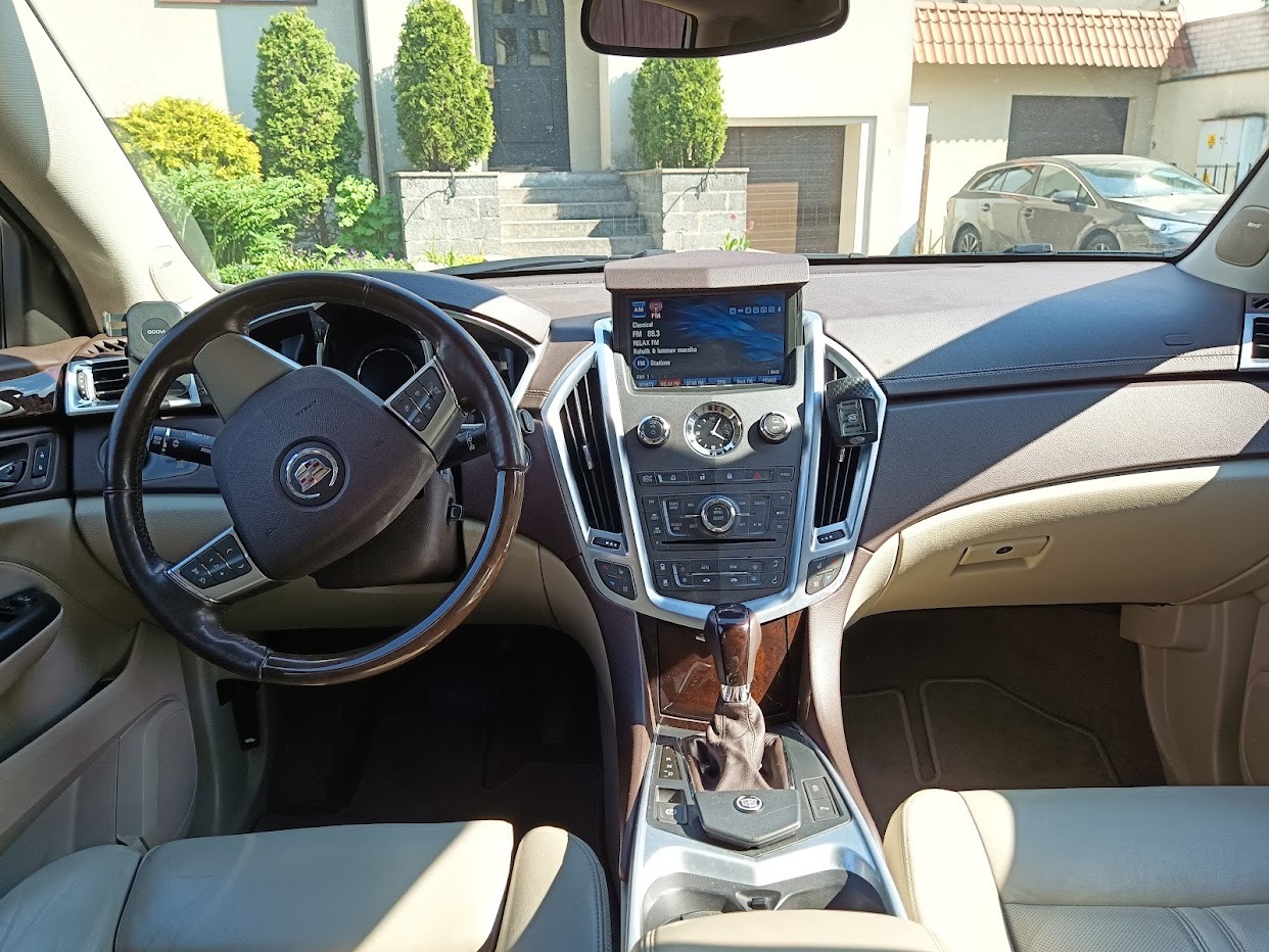 Cadillac SRX 2011, photo 6/12