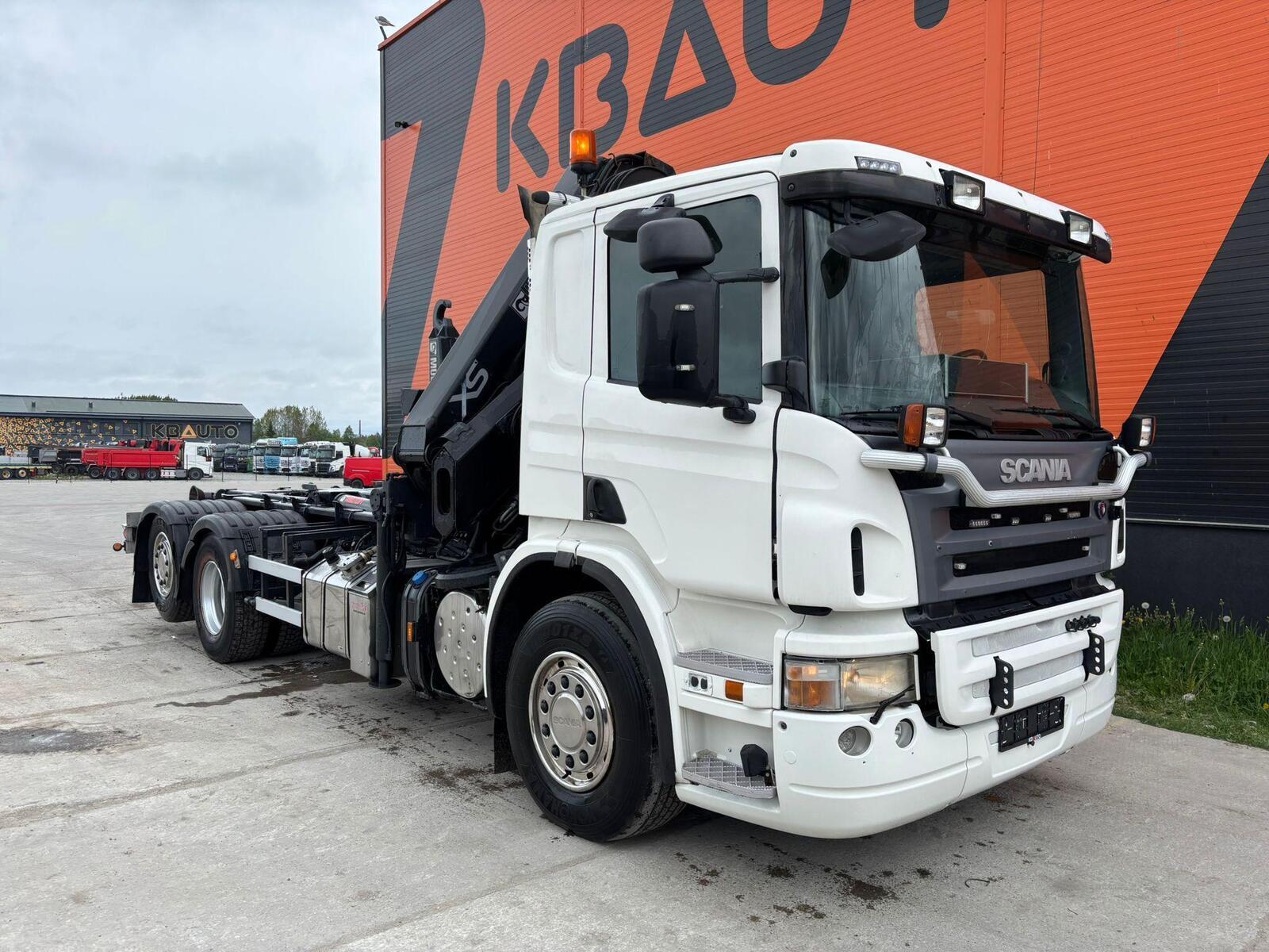 Scania P420 6x2*4 2008, kuva 6/26