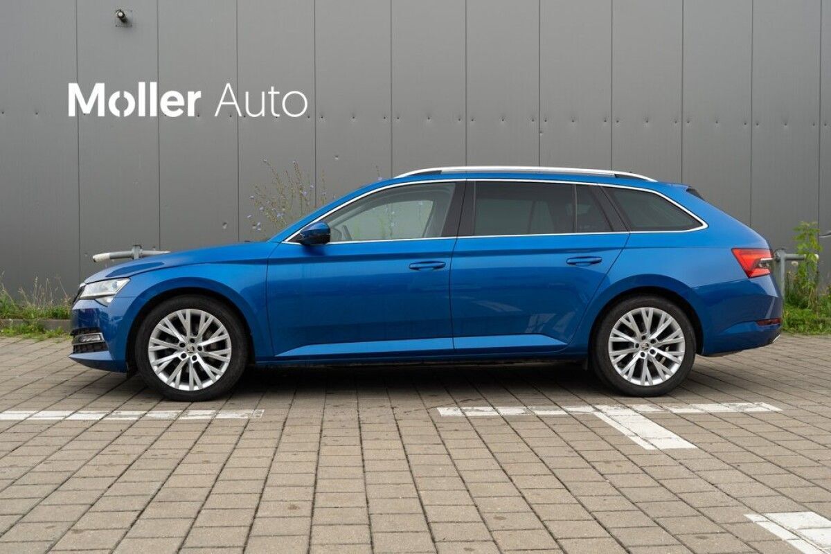 Škoda Superb 2022, kuva 5/10