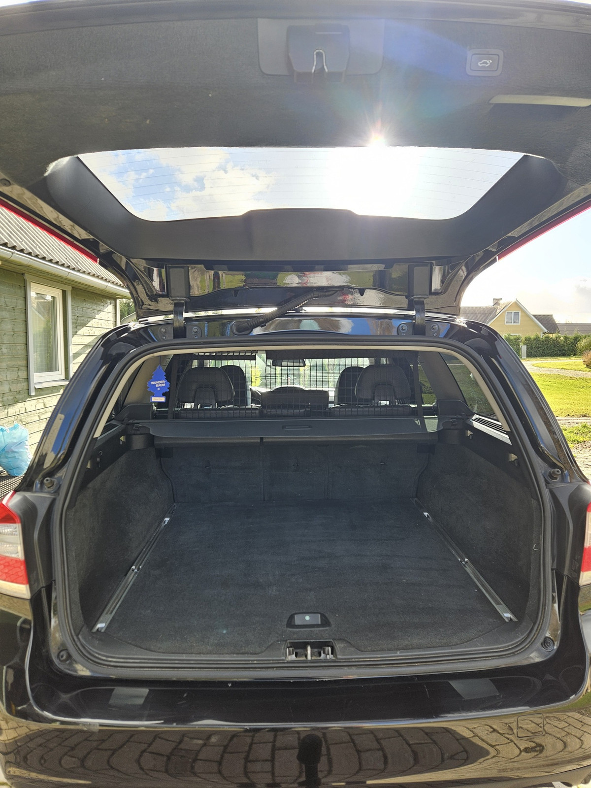 Volvo V70 2016, kuva 6/10