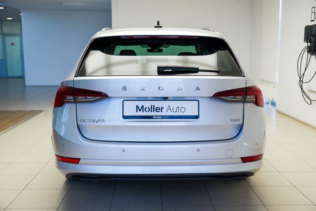 Škoda Octavia 2022, photo 6/34
