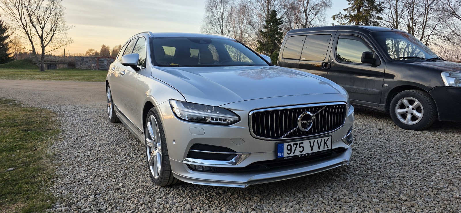 Volvo V90 2018, photo 2/10