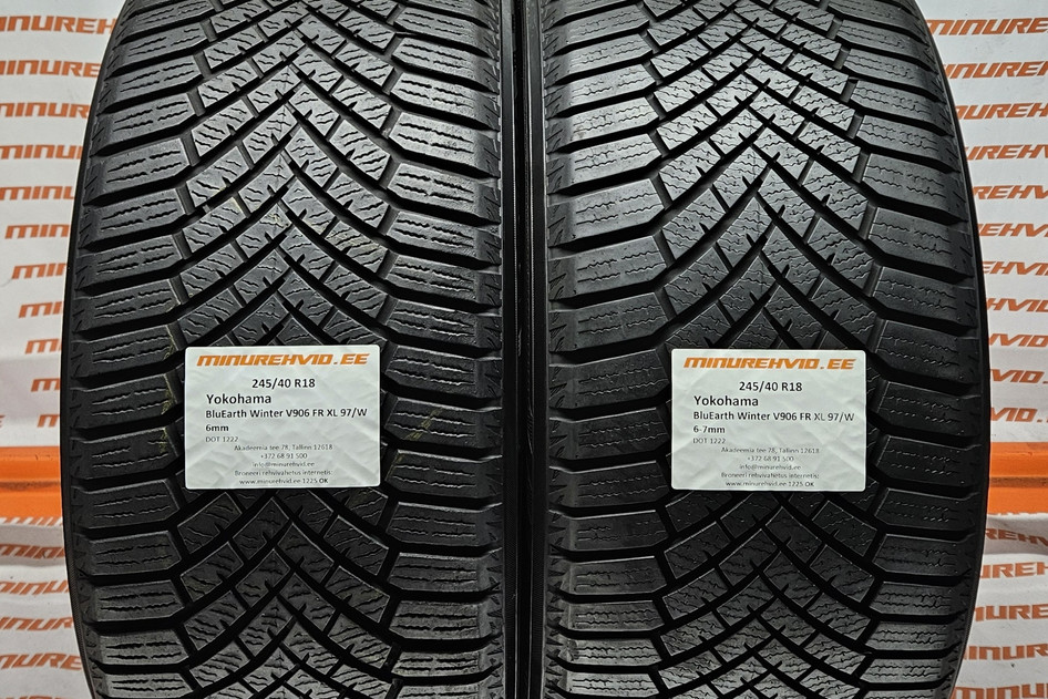 Used studless winter tire 245/40R18 Yokohama BluEarth Winter V906 FR XL 97/W