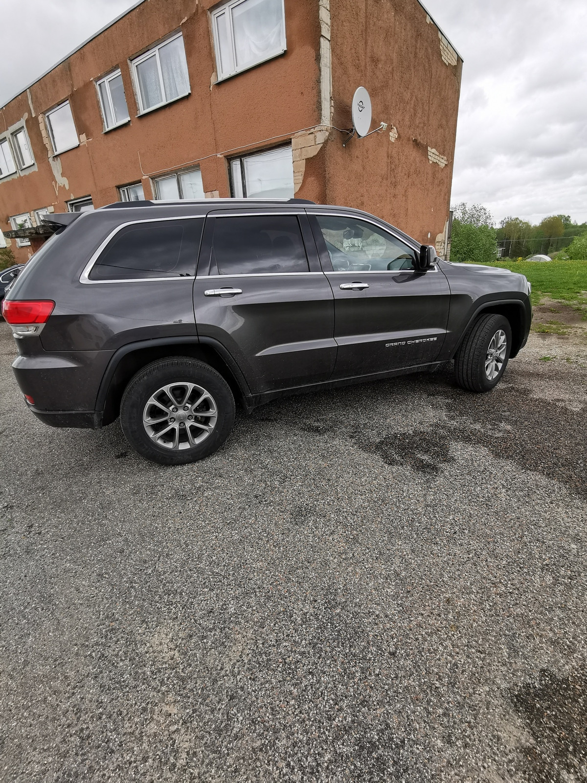 Jeep Grand Cherokee 2015, photo 3/14