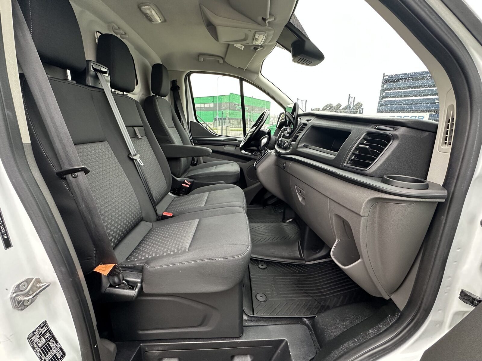 Ford Transit Custom 2020, photo 5/16