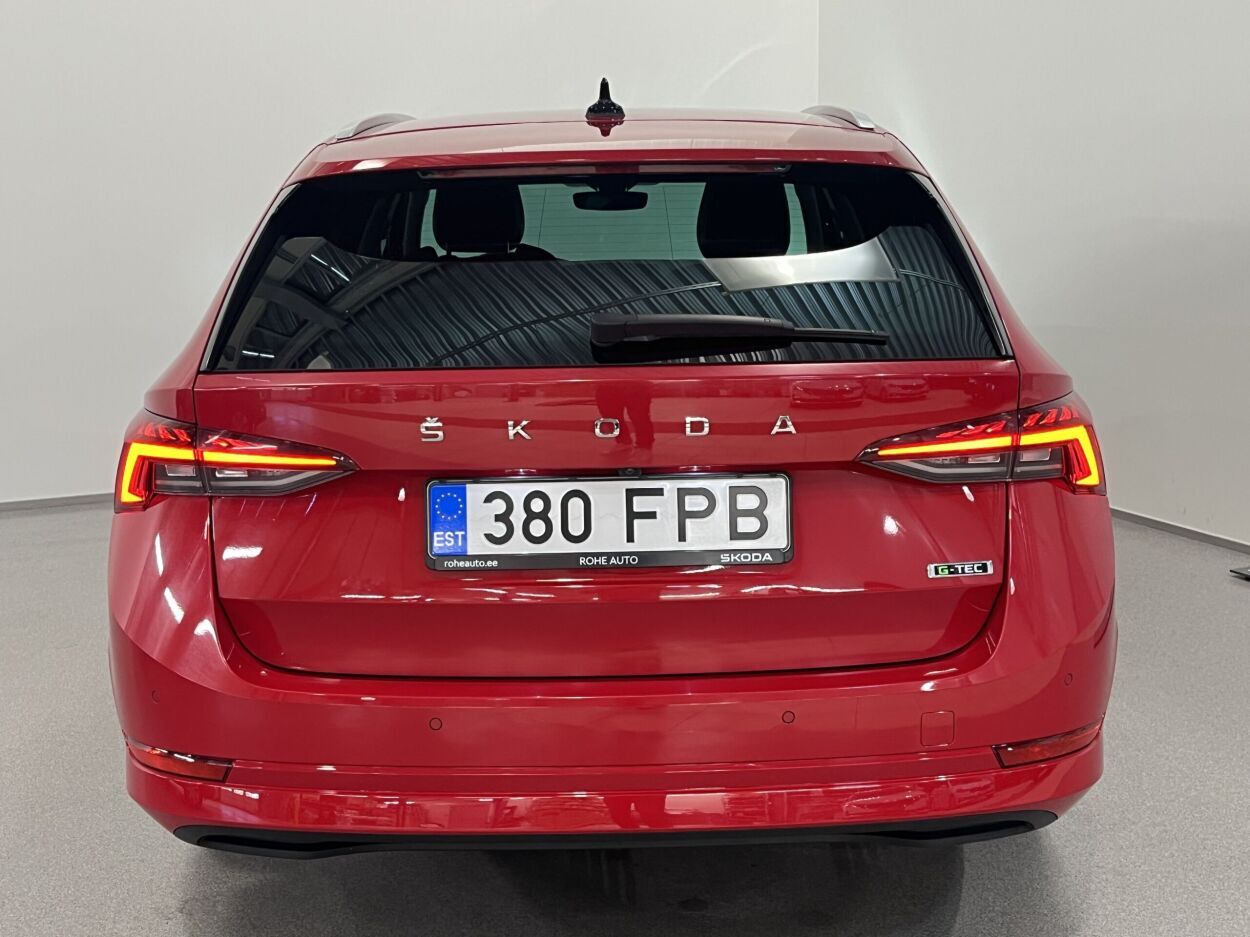 Škoda Octavia 2021, photo 4/28