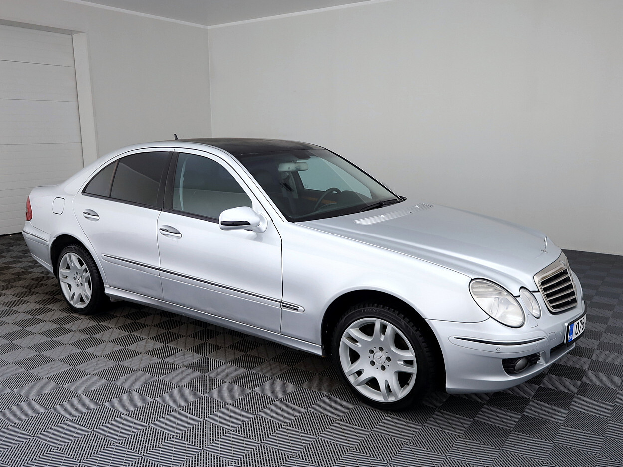 Mercedes-Benz E 320 Avantgarde Facelift ATM 3.0 CDI 165kW