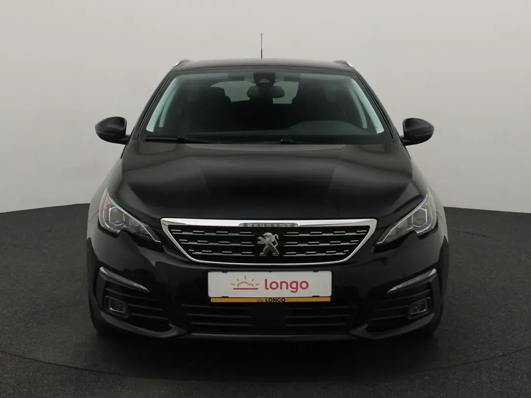 Peugeot 308 2021, photo 3/31