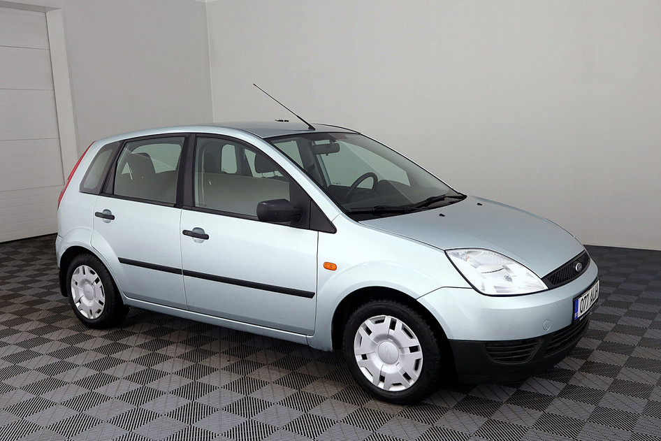 Ford Fiesta, 2005, 1.3, 69 kW, бензин, механическая, передний привод
