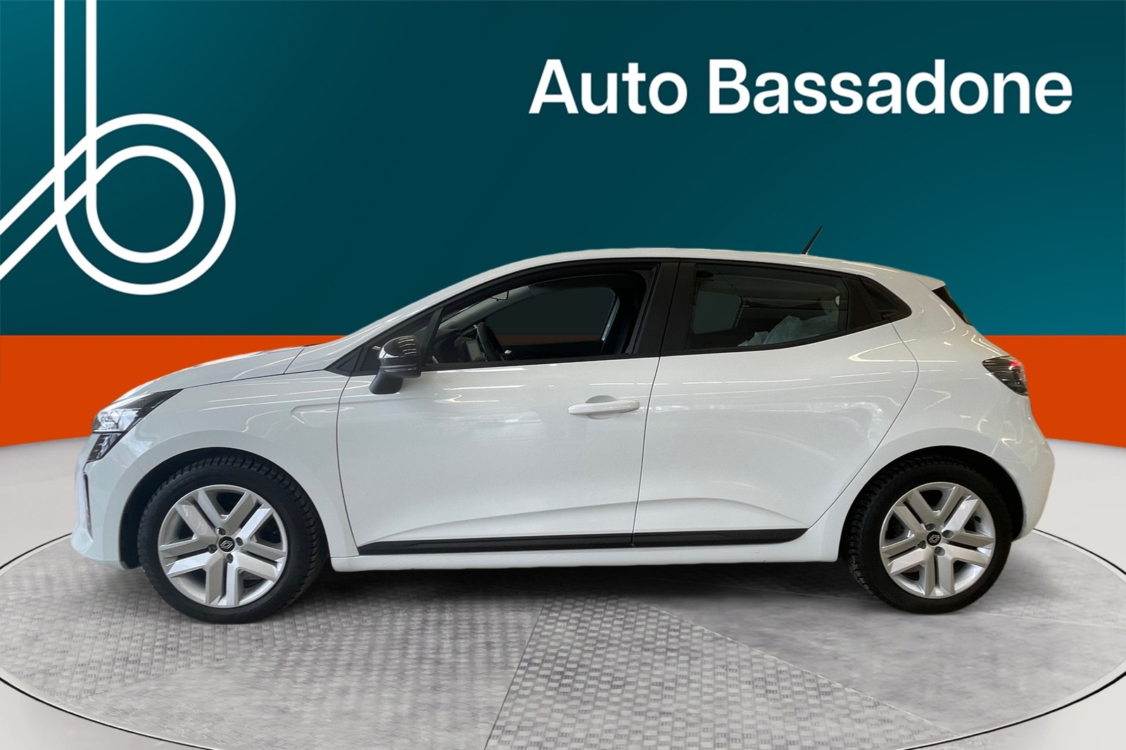 Renault Clio 2024, photo 2/19